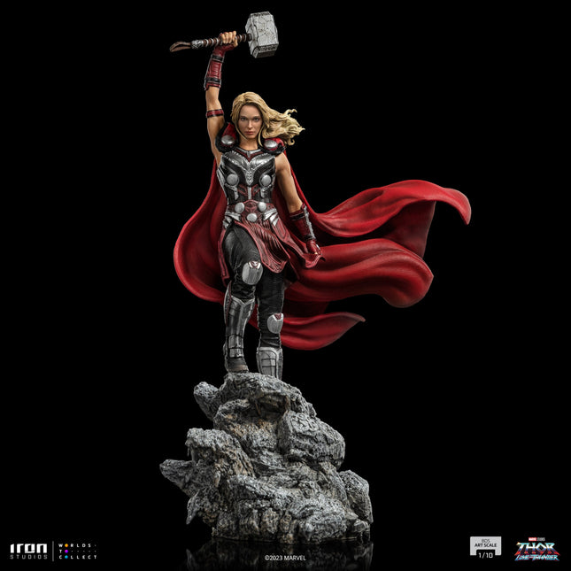 Thor Love & Thunder - 1/10 Art Scale Figure Mighty Thor (Jane Foster)