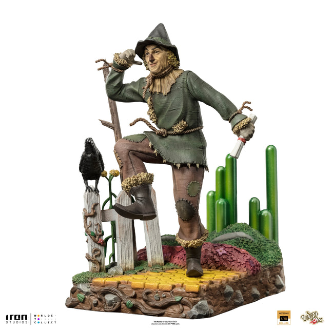 Wizard of Oz: Scarecrow Deluxe 1/10 Scale Figure