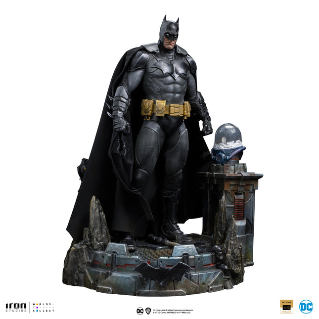 DC Comics - Batman Unleashed Deluxe 1/10 Scale Figure