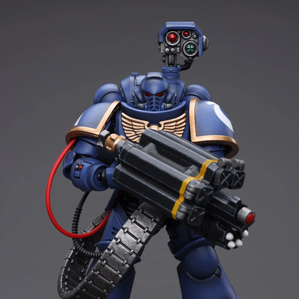 Warhammer 40K 1/18 Scale Ultramarines Desolation Marine with Castellan Launcher (Superfrag)