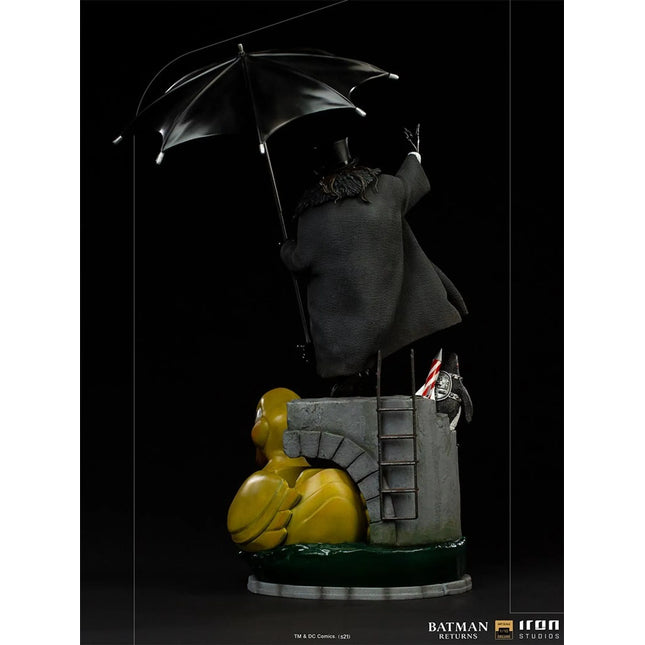 Penguin Deluxe 1/10 Scale Figure  - Batman Returns