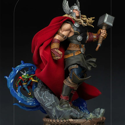 Thor Unleashed Deluxe 1/10 Scale Figure