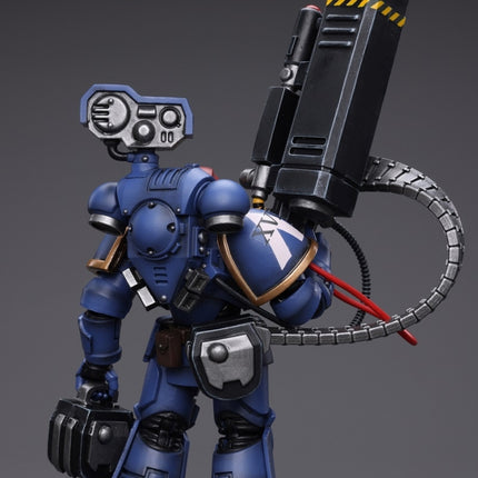 Warhammer 40K 1/18 Scale Ultramarines Desolation Sergeant with Vengor Launcher