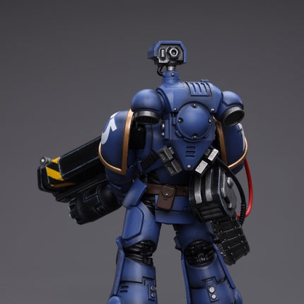 Warhammer 40K 1/18 Scale Ultramarines Desolation Marine with Castellan Launcher (Superkrak)