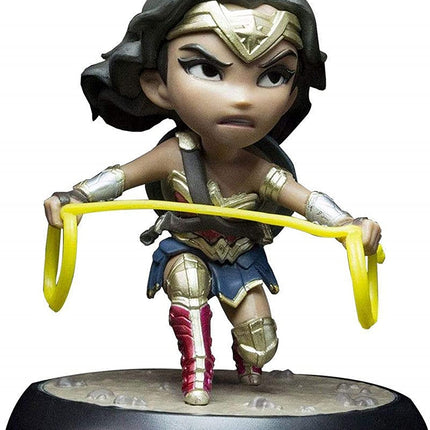 Quantum Mechanix - Wonder Woman Justice League Q-Fig