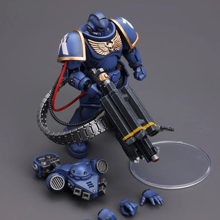 Warhammer 40K 1/18 Scale Ultramarines Desolation Marine with Castellan Launcher (Superfrag)