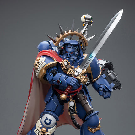 Warhammer 40K 1/18 Scale Ultramarines Captain in Gravis Armour