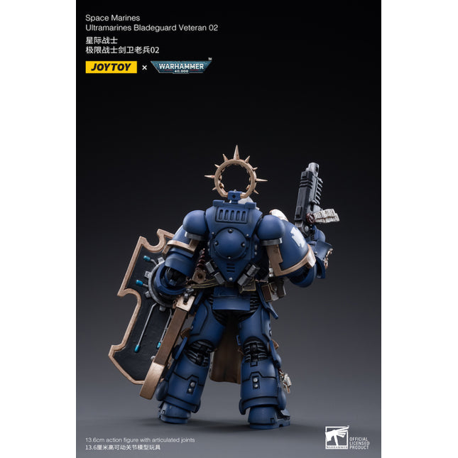 Warhammer 40K 1/18 Scale Ultramarines Bladeguard Veteran 02