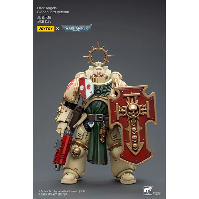 Warhammer 40K 1/18 Scale Dark Angels Bladeguard Veteran
