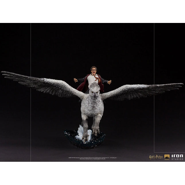 Harry Potter and Buckbeak Deluxe 1/10 Scale Figure