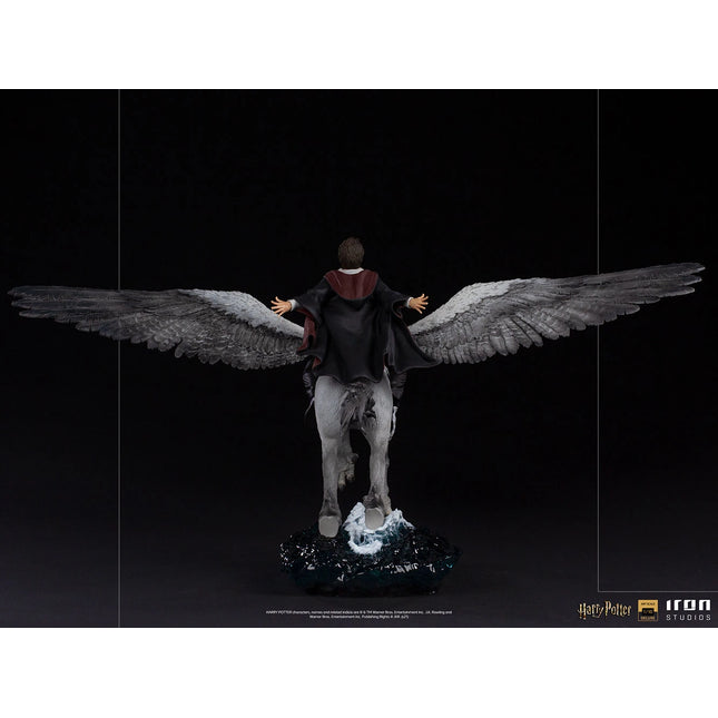 Harry Potter and Buckbeak Deluxe 1/10 Scale Figure
