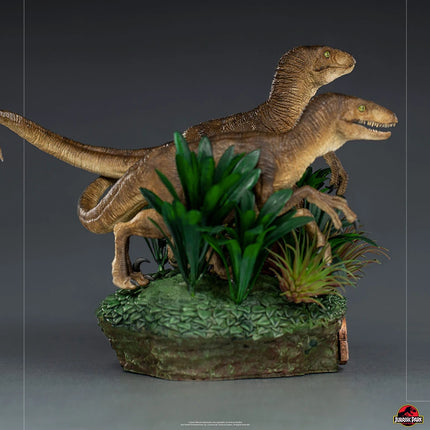 Jurassic Park 1/10 Scale Figure Deluxe Just the Two Raptors