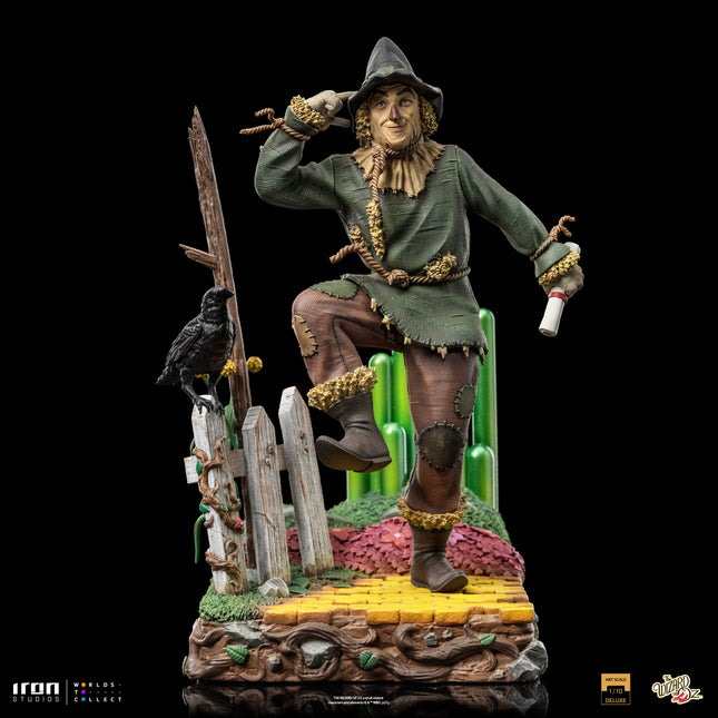 Wizard of Oz: Scarecrow Deluxe 1/10 Scale Figure