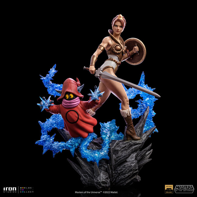 Masters of the Universe: Teela & Orko Deluxe 1/10 Scale Figure