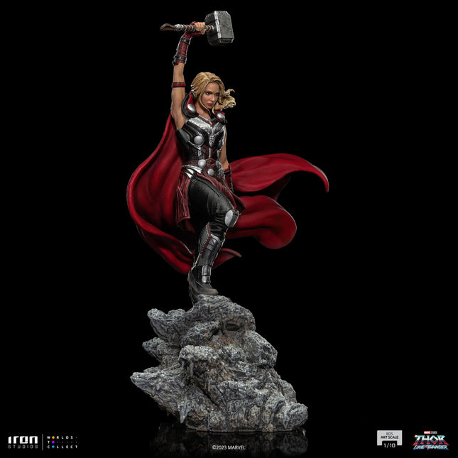 Thor Love & Thunder - 1/10 Art Scale Figure Mighty Thor (Jane Foster)