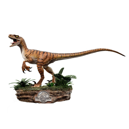 Jurassic World Fallen Kingdom 1/10 Scale Figure Deluxe Velociraptor