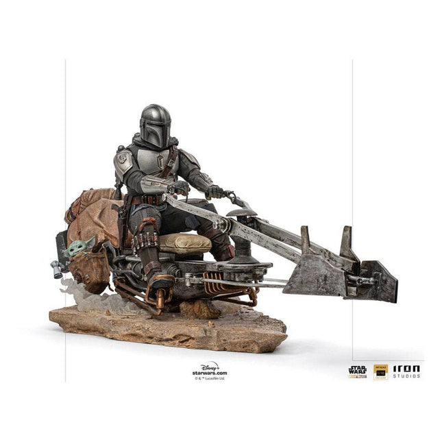 THE MANDALORIAN ON SPEEDERBIKE DELUXE 1/10 Scale Figure