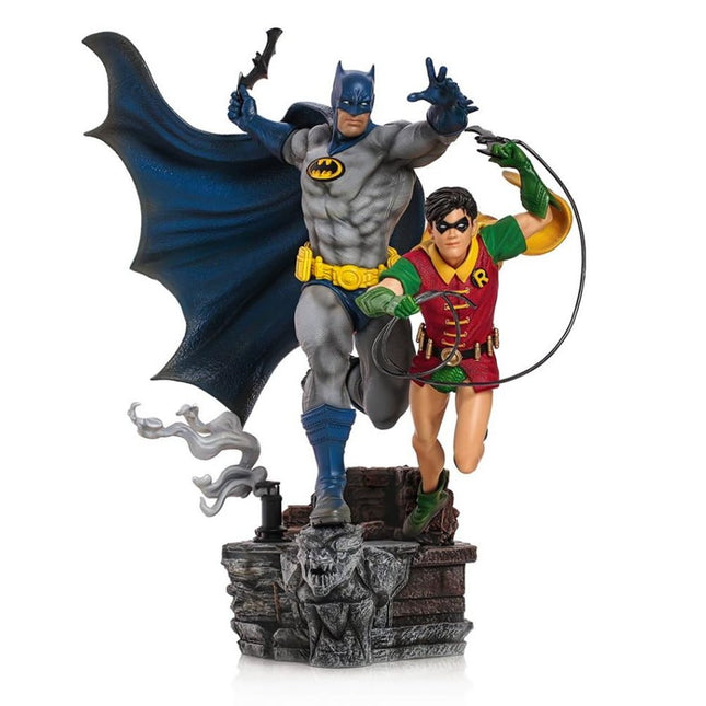 BATMAN & ROBIN DELUXE ART SCALE Figure 1/10 - DC COMICS BY IVAN REIS