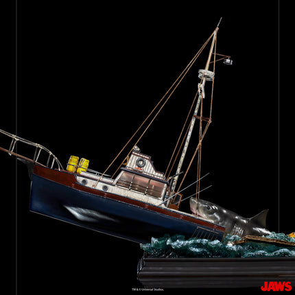 Jaws Attack - Jaws - Demi Art Scale Figure 1/20