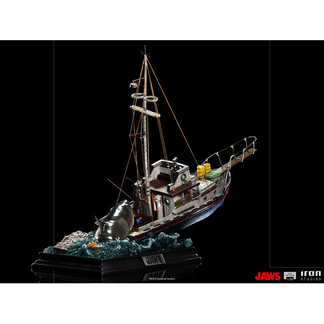 Jaws Attack - Jaws - Demi Art Scale Figure 1/20