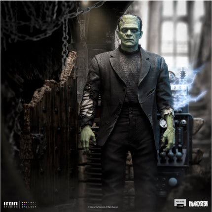 Universal Monsters: Frankenstein Monster 1/10 Scale Figure