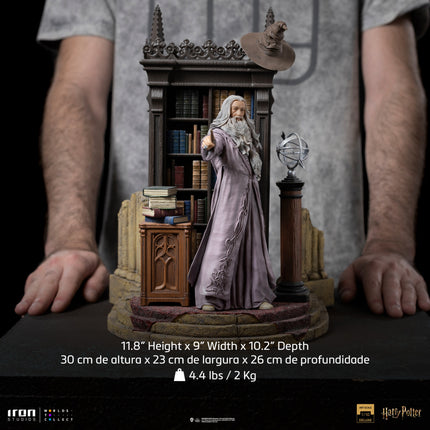 Harry Potter - Albus Dumbledore Deluxe 1/10 Scale Figure